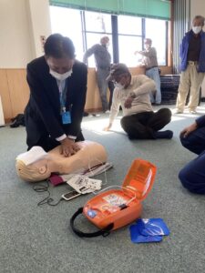 AEDを使っての救急救命講習